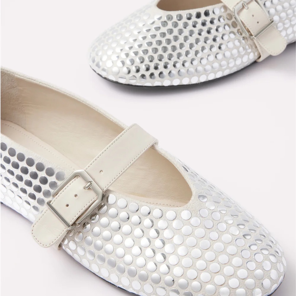 NWT Schutz Eliza Studded Flat in Pearl
